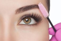 Con este truco tendrás las pestañas más largas Foto: Shutterstock