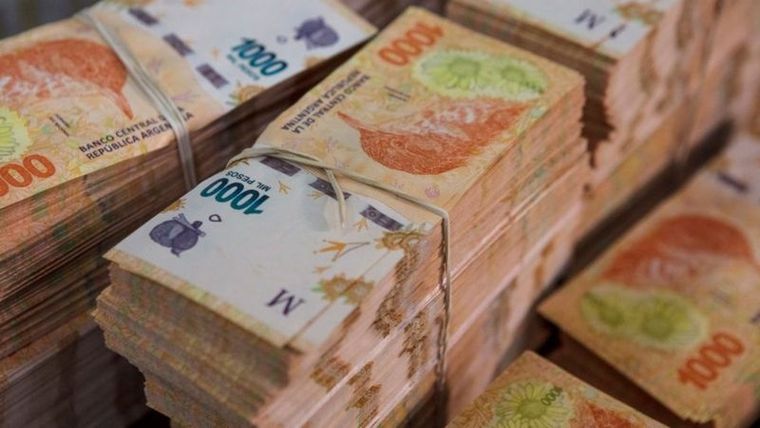 Un hogar de tres integrantes necesita $915.018,82 para no ser pobre. Un hogar de tres integrantes necesita $915.018,82 para no ser pobre.