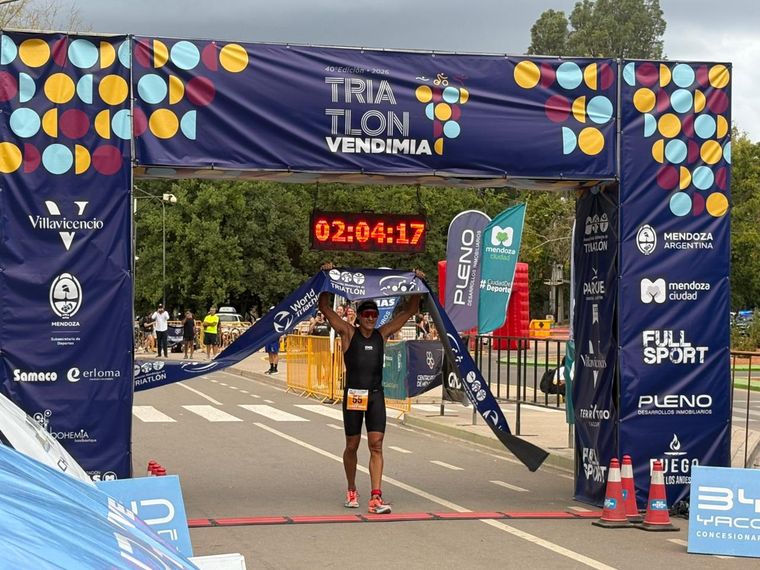 El triatlón Vendimia tuvo su edición 40.