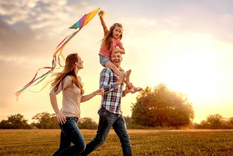 Si la felicidad es una revolución pendiente, entonces su mayor enemigo es la indiferencia. Foto: Shutterstock