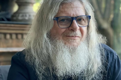 Mirá el video que Gustavo Santaolalla le envió a una reconocida artista mendocina. Foto: @bajofondo_oficial Mirá el video que Gustavo Santaolalla le envió a una reconocida artista mendocina. Foto: @bajofondo_oficial