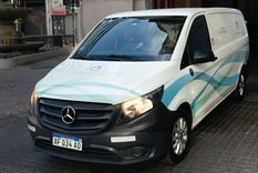 La unidad que trasladó el féretro de Mario Mactas. Foto: RS Fotos.&nbsp;