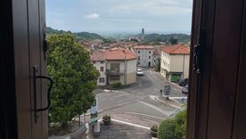 El pueblo de Fregona, visto desde la oficina del alcalde, tiene una población en declive. El pueblo de Fregona, visto desde la oficina del alcalde, tiene una población en declive.