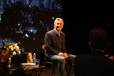 Mauricio Macri presentó su libro en Mendoza ante un auditorio de jóvenes. Foto: Prensa PRO