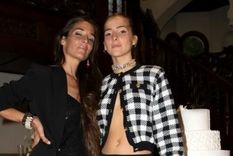 La hija de Juana Viale mostró a sus dos hermanas desconocidas. Foto: Captura Instagram