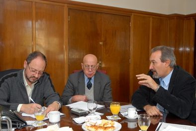 MDZol | Adrián Cerrroni compartío un desayuno de trabajo con los periodistas. Foto: Prensa Casa de Gobierno