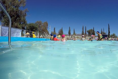 El proyecto de ley impulsado por los padres de Faustino regulará todas las escuelas de verano en Mendoza. El proyecto de ley impulsado por los padres de Faustino regulará todas las escuelas de verano en Mendoza.