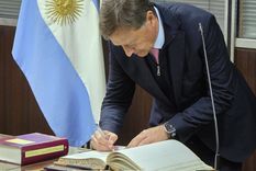 El senador nacional Rodolfo Suarez.