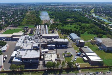 MDZol | El frigorífico Rioplatense es uno de los tres denunciados por los vecinos por ser causantes del olor nauseabundo en la zona de Tigre y San Fernando.