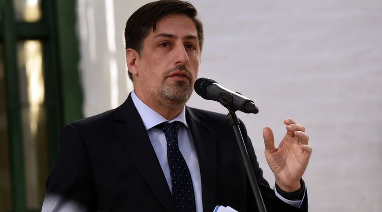 El ministro Trotta anunció la vacunación a docentes con la vacuna Sinopharm Foto: Pachy Reynoso / MDZ