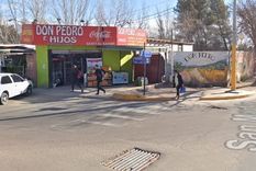 El supermercado que sufrió un asalto este domingo por la noche en Luján