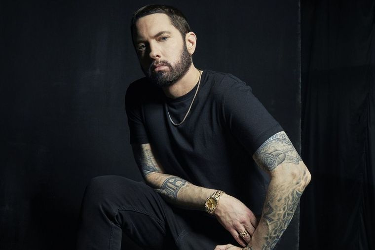 Eminem, Rihanna, álbum