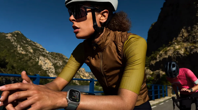 El Apple Watch Ultra 3 incorpora una pantalla más grande y biseles reducidos. El Apple Watch Ultra 3 incorpora una pantalla más grande y biseles reducidos.