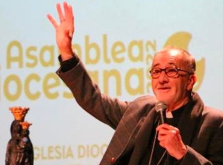 El obismo Juan Rubén Martínez apuntó contra Javier Milei por la marginalidad creciente en el país.