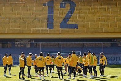 MDZol | Plantel de Boca en la Bombonera