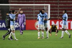 Cristal ganó en Brasil y dejó el grupo al rojo vivo. Foto: EFE Cristal ganó en Brasil y dejó el grupo al rojo vivo. Foto: EFE