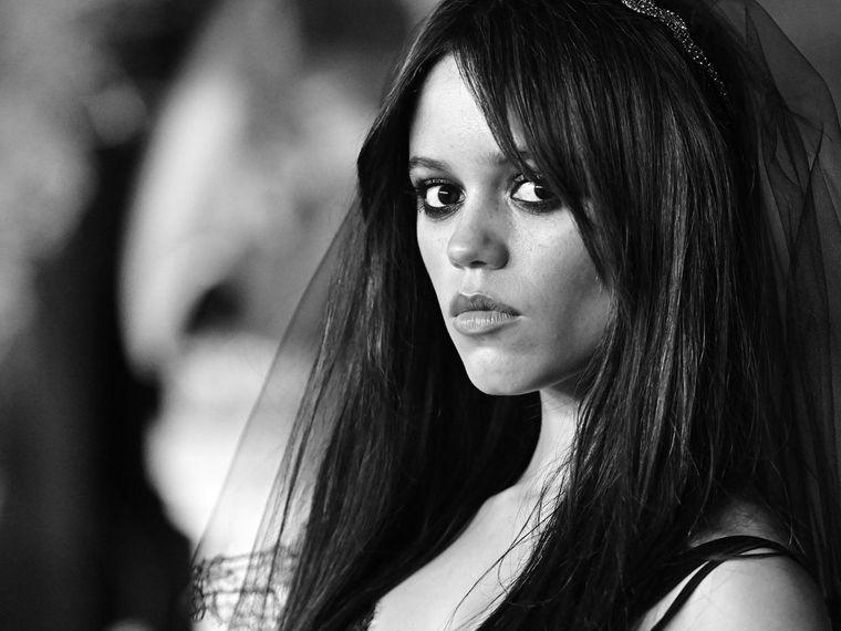 Foto: https://www.elle.com/es/living/ocio-cultura/a42226784/jenna-ortega/