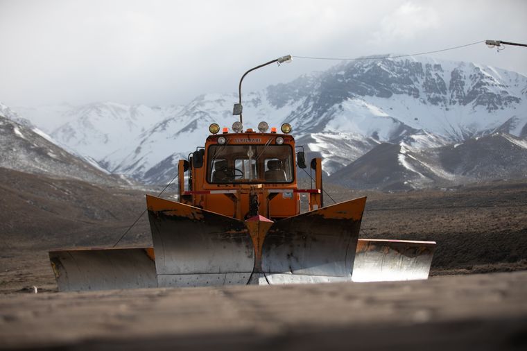 El operativo nieve se puso en marcha en Las Leñas. Foto: Gobierno.