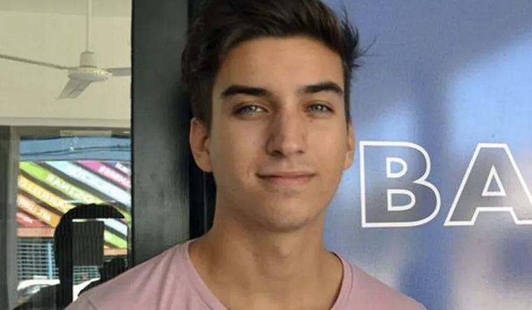 Eloy Rivera fue apuñalado por el novio de su ex pareja.