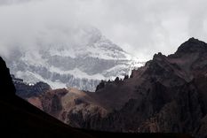 Se trata de dos andinistas rusos, uno italiano, otro argentino y una brasileña (foto ilustrativa) Foto: ALF PONCE MERCADO / MDZ Se trata de dos andinistas rusos, uno italiano, otro argentino y una brasileña (foto ilustrativa) Foto: ALF PONCE MERCADO / MDZ