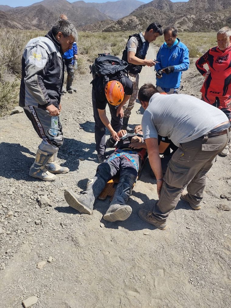 El momento del rescate. Foto: Ministerio de Seguridad