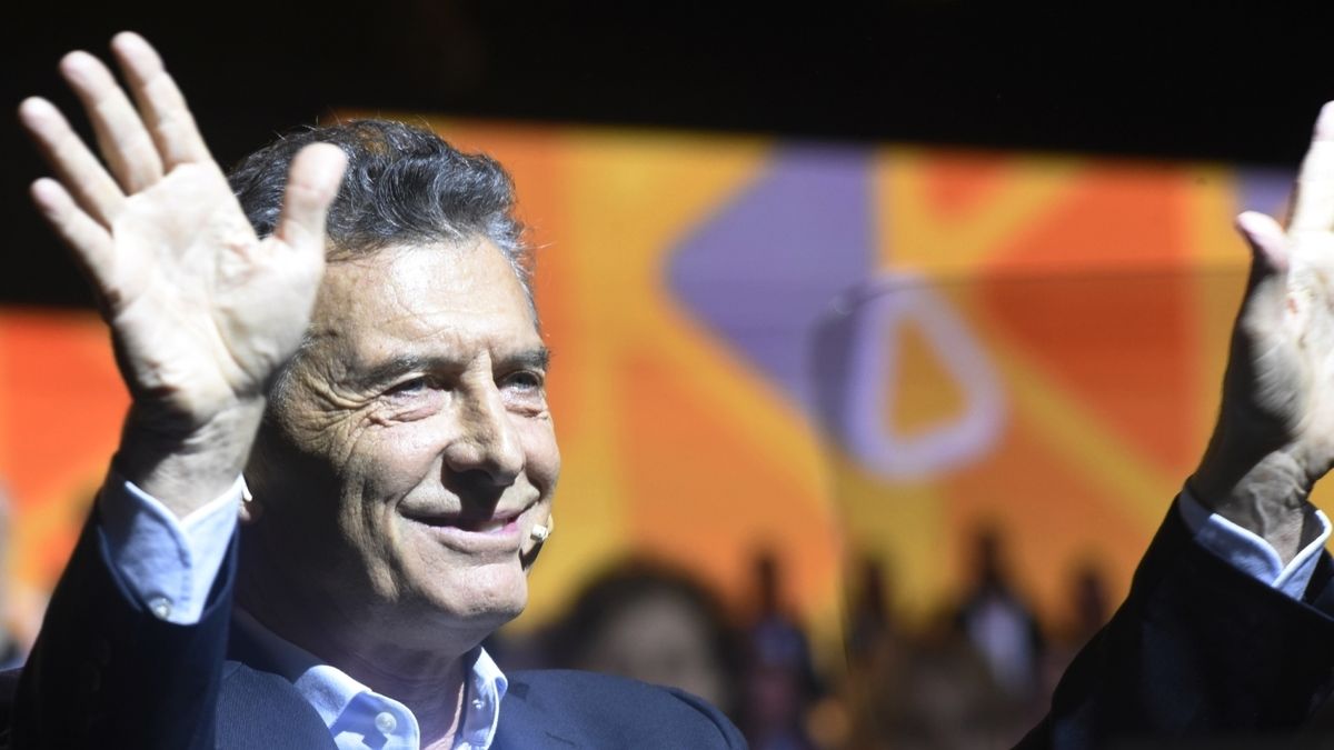 Mauricio Macri le está tomando el gustito y empieza a escuchar los pedidos de segundo tiempo