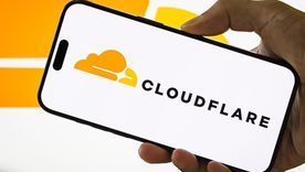 Cloudflare explicó que la interrupción se produjo después de que un archivo de configuración diseñado para gestionar el tráfico malicioso fallara.