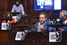 el pj asegura que la lista de vacunados de mendoza es trucha