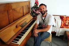 Los instrumentos donados le cambiaron la vida a quienes deseaban aprender pero debido a su realidad económica no podían hacerlo. Foto: ALF PONCE MERCADO / MDZ