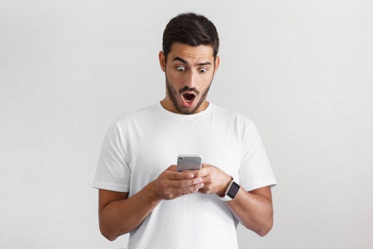 WhatsApp: con este truco podrás ver más de una vez las fotos que se autodestruyen Foto: istockphoto