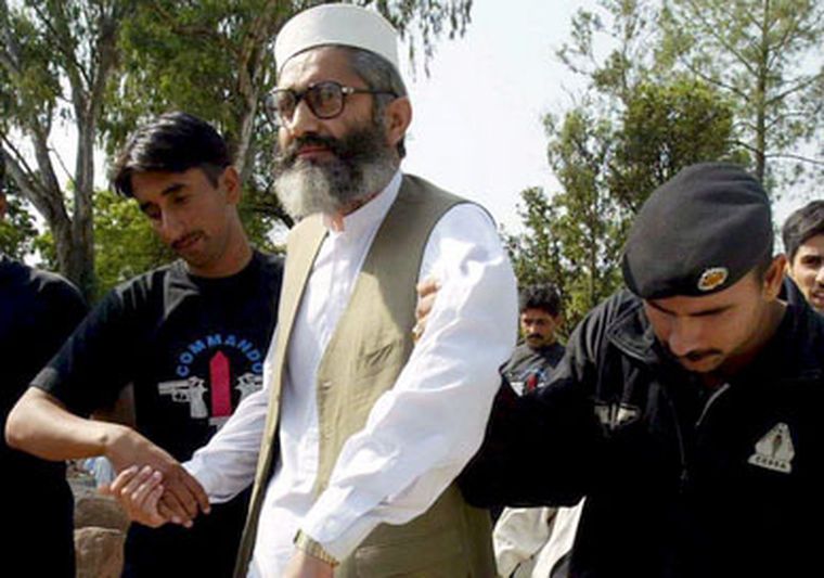 En Pakistán hay varios dirigentes opositores presos para evitar manifestaciones. Foto: EFE