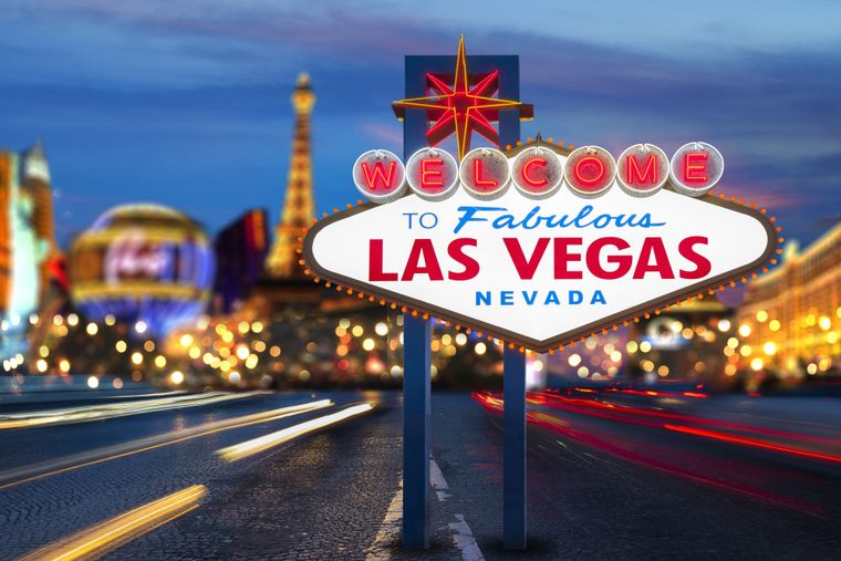 Los cuatro futbolistas fueron notificados por una investigación por estafa a un casino de Las Vegas.