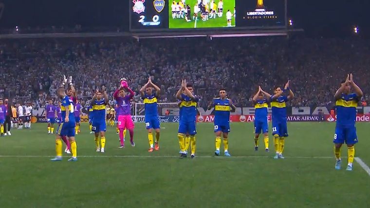 Boca perdió, jugó mal y algunos futbolistas le pidieron perdón a los hinchas.