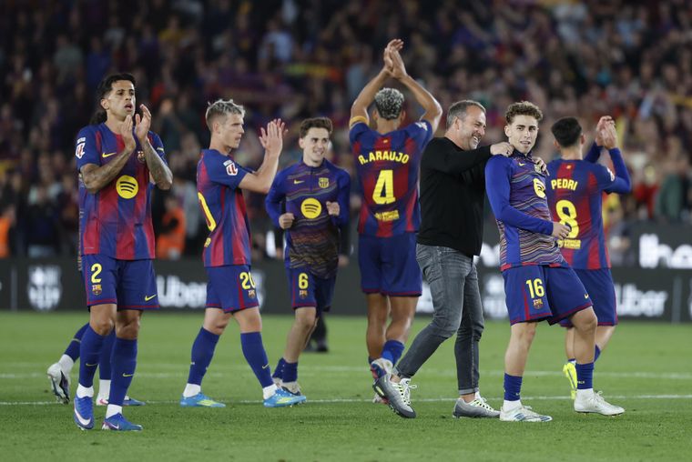 Barcelona superó a Espanyol en el derbi y dio un paso decisivo en la lucha por el campeonato. Barcelona superó a Espanyol en el derbi y dio un paso decisivo en la lucha por el campeonato.