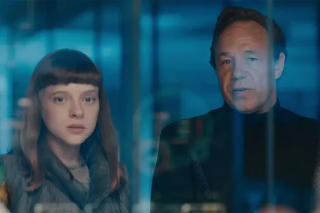 La miniserie de Netflix sigue a cuatro detectives de distintos años que encuentran el mismo cuerpo en el mismo lugar de Londres. La miniserie de Netflix sigue a cuatro detectives de distintos años que encuentran el mismo cuerpo en el mismo lugar de Londres.