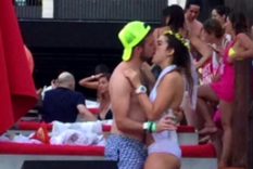 se dejo llevar en su despedida y su video se viralizo