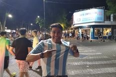 la historia de un chileno que viajo a argentina solo por la fiesta mundialista la historia de un chileno que viajo a argentina solo por la fiesta mundialista