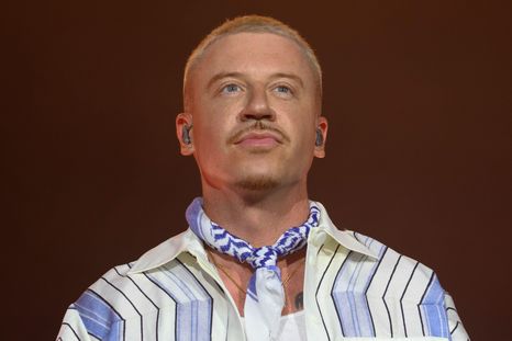 Macklemore dijo que habló con Sheeran sobre su separación de la gira. Macklemore dijo que habló con Sheeran sobre su separación de la gira.