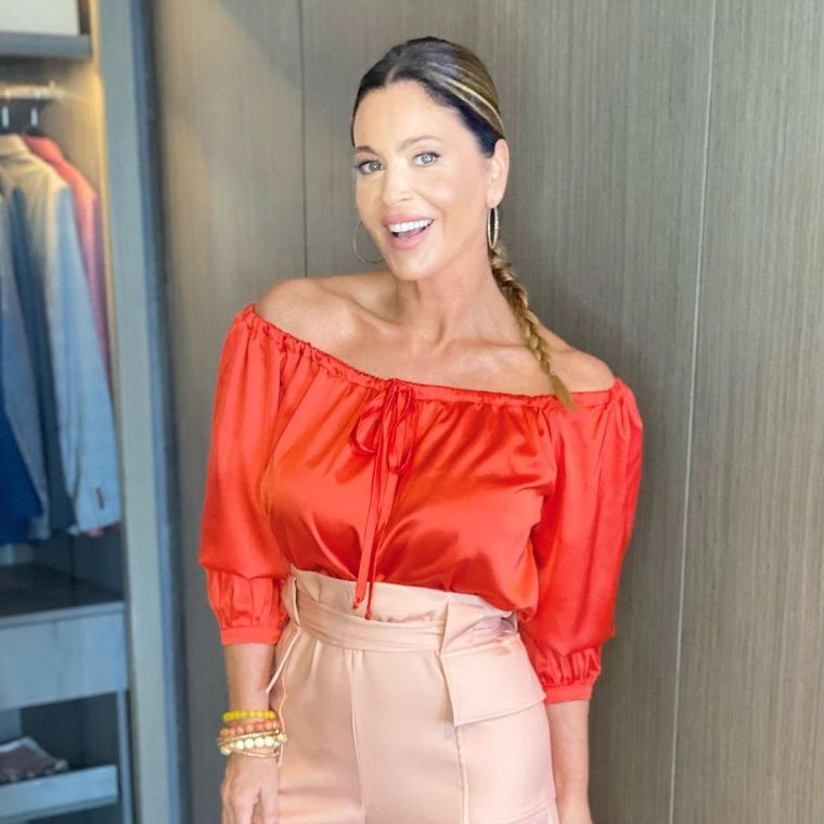 Karina Mazzocco y Flor de la V se combinan con el mismo estampado Foto: Instagram