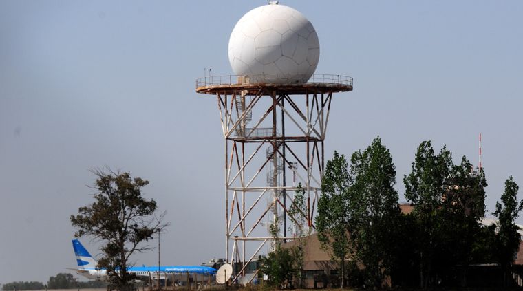 radar aeropuerto mendoza (2).JPG