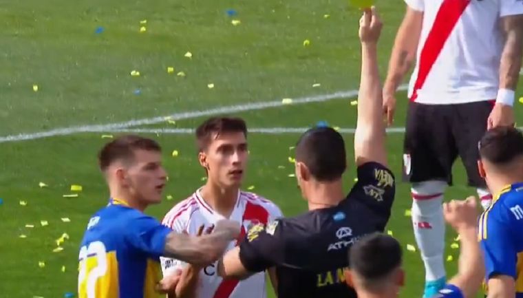 El Superclásico comenzó picante. Foto: Captura TNT Sports