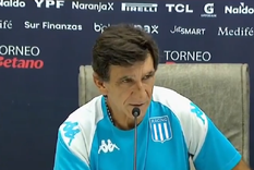 A Costas le preguntaron por los reclamos de Cascini tras el triunfo de Racing. Foto: Captura A Costas le preguntaron por los reclamos de Cascini tras el triunfo de Racing. Foto: Captura