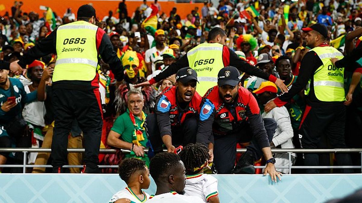 Seguridad en estadios: el desafío está afuera y la tecnologí