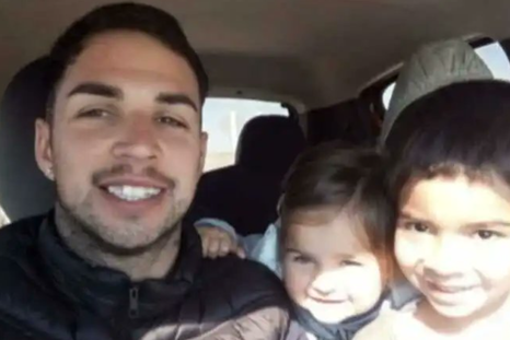 Dentro del auto también hallaron el cadáver de Andrés Morosini Rechoppa, padre de los menores. Dentro del auto también hallaron el cadáver de Andrés Morosini Rechoppa, padre de los menores.