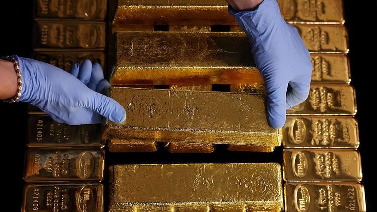 El precio del oro sube más de un 50% en lo que va de año.