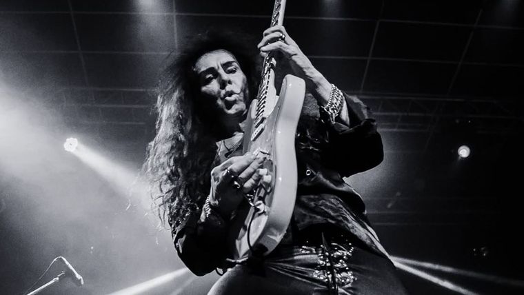 Yngwie Malmsteen en concierto. Yngwie Malmsteen en concierto.