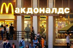 la terminante resolucion de mcdonalds respecto a sus locales en rusia