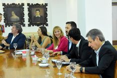 enemigos postergan sus diferencias y se abroquelan por portezuelo del viento