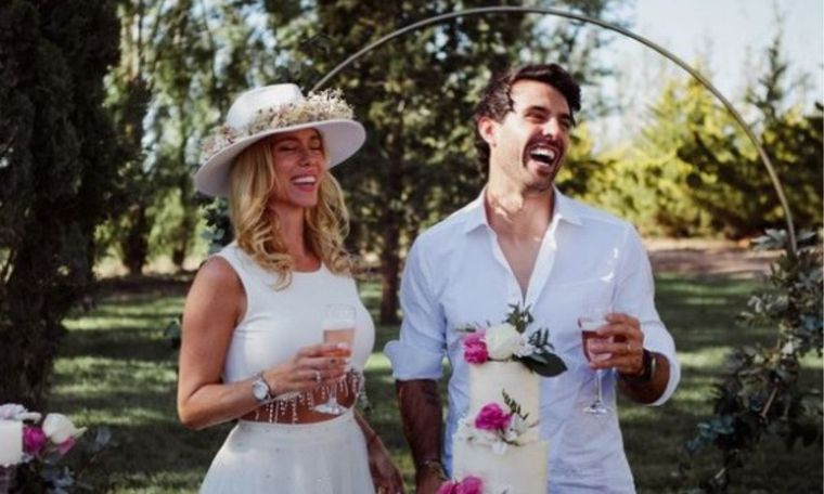Nicole Neumann y Manu Urcera van a tener un hijo Lo confirmaron el último viernes en su fiesta de casamiento Foto: @nikitaneumannoficial
