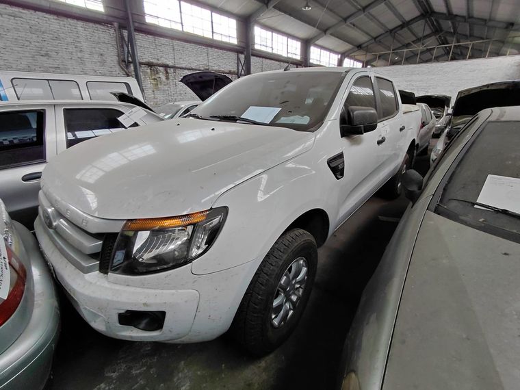 ARCA subasta camionetas y autos.